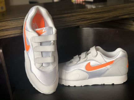 Кроссовки Nike (новые)