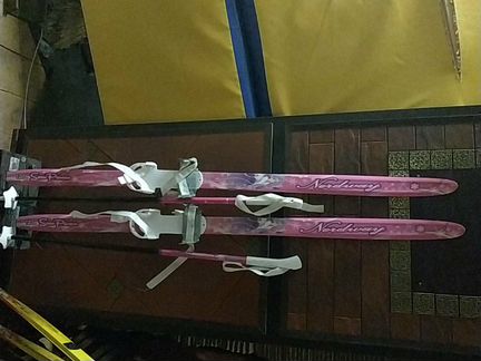 Беговые лыжи детские