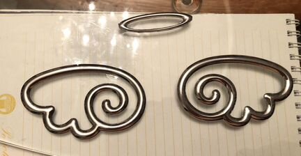 Металлический стикер на машину. Ангел