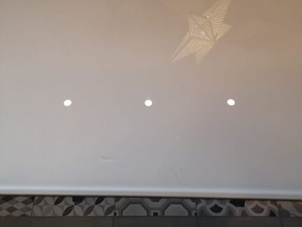 Кухонный стол