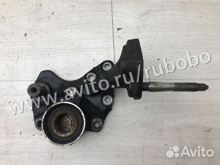 Кронштейн двигателя правый Mitsubishi Galant 8 USA