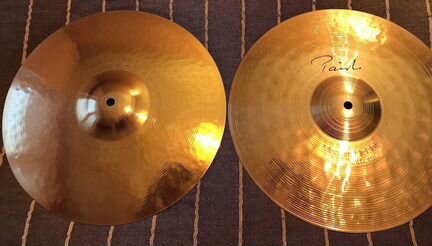 Paiste Signature Medium Hi-Hat 14”