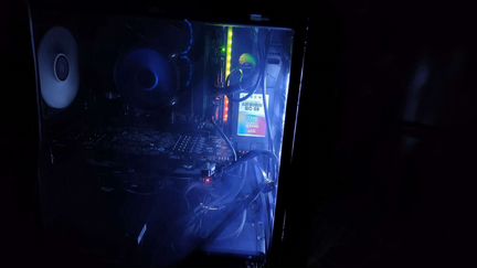 Игровой пк - i7 6700k / rx 570 / ddr4 16gb