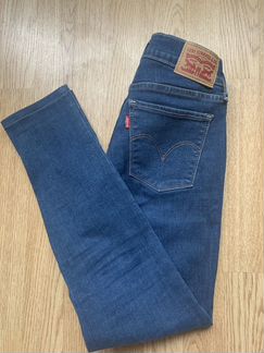 Джинсы Levi’s 710 Super Skinny
