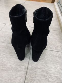 Ботильоны зимние Carlo Pazolini черные замшевые