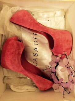 Новые розовые туфли на каблуках Casadei (оригинал)