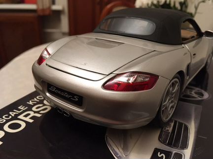 Модель Porsche Boxter S 1:18