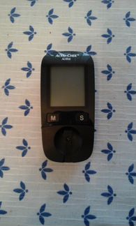 Глюкометр новый Акку-чек актив