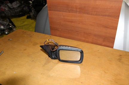 Зеркало правое Bmw 7-Series E65