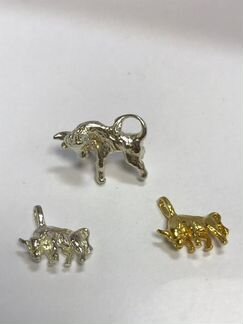 Серебряный сувенир Бык