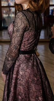 Платье праздничное, размер 42-44(S)