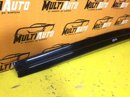 Молдинг двери правый Mercedes Glk X204 2008-2015