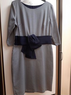 Женское платье р.164-88,темно-синее в белый горох