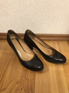 Туфли классические черные Tervolina