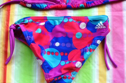 Купальник adidas 128 см, для девочки б/у