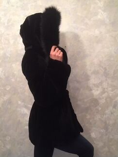 Полушубок из кролика под пояс с отделкой из песца