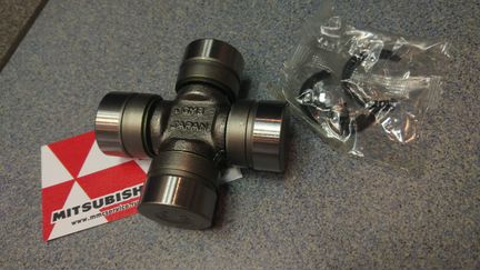 Mitsubishi Outlander XL крестовина кардана