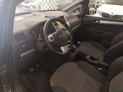 Opel Zafira 1.8 МТ, 2012, 233 000 км