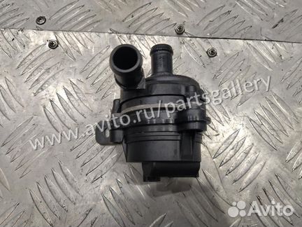 Помпа водяная Land Rover Discovery Discovery 5