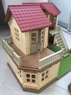 Sylvanian Families большой дом с семьей