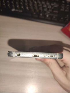 Телефон Samsung