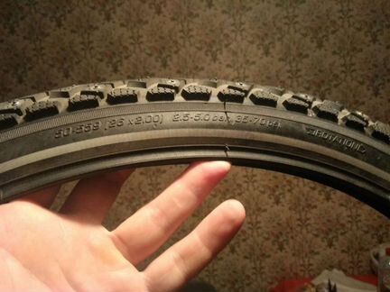 Покрышки зимние с шипами для велосипеда