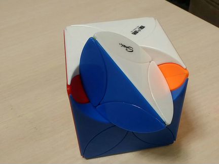 Qiyi mofange clover cube