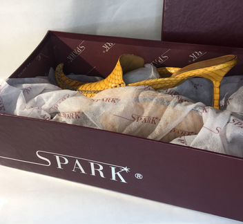 Удивительные туфли сабо мюли кожа питона