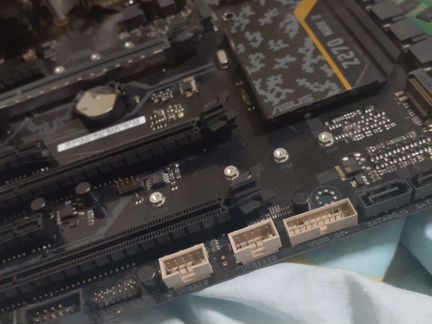 Материнская плата