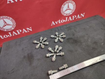 Болты колесные Mercedes
