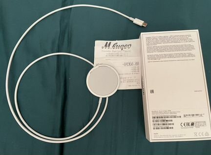 iPhone 12 128 синий + чехол magsafe, провода