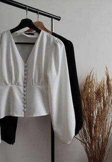 Блузка,последняя 44