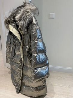Пуховик Moncler