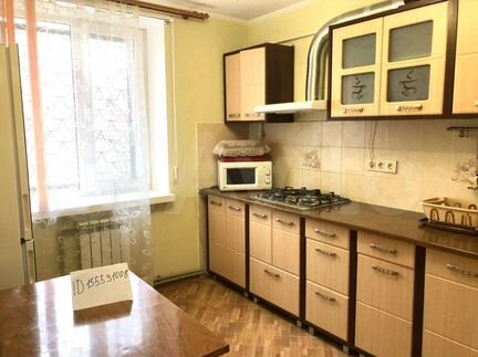2-к. квартира, 54 м², 1/9 эт.