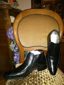 Новые кожаные ботинки на натуральном меху