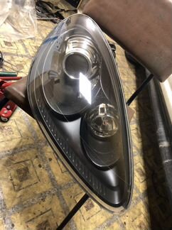 Фара правая головного света Porsche Cayenne