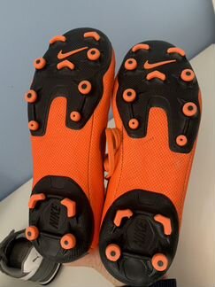 Nike бутсы шиповки р.35
