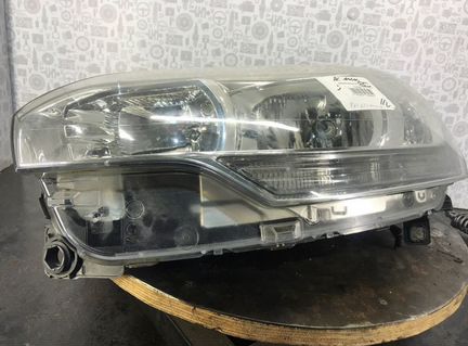 Фара передняя левая Citroen C5 2 6208R7