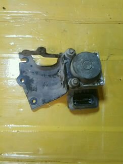 Блок ABS Toyota Corolla E150 150