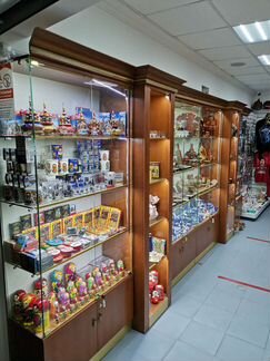 Витрины для ювелирной и субенирной продукции