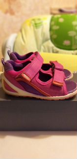 Сандали экко 22