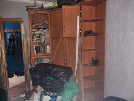 Шкаф угловой.не был использован практически,покупа