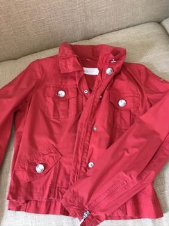 Куртка ветровка