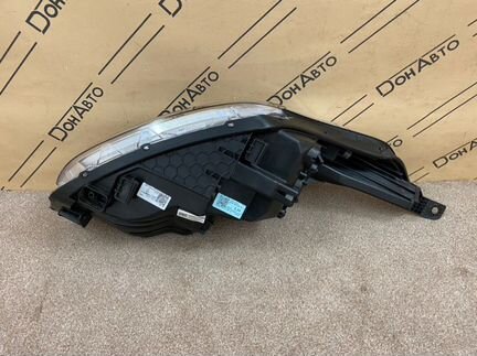 Фара левая Kia Ceed 3