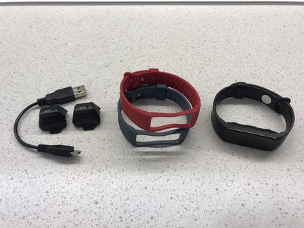 Фитнес браслет