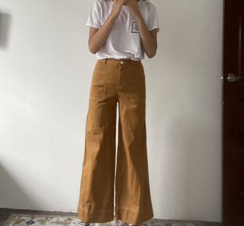 Брюки monki горчичные