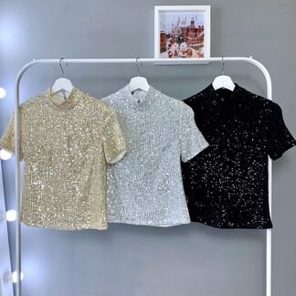 Блестящая футболка с паетками