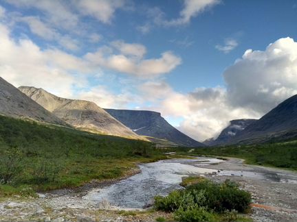 Аренда авто 4х4 с гидом Рыбачий, Териберка