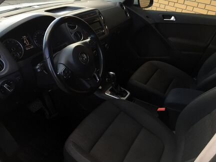Volkswagen Tiguan 2.0 AT, 2015, 145 316 км