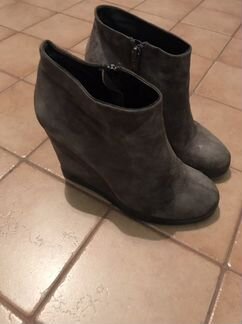 Antonio Biaggi замшевые ботильоны